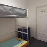 Vandrerhjem Veveri - Uvoz, 10 Min Pesky Do Centru