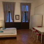 Veveri - Uvoz, 10 Min Pesky Do Centru *