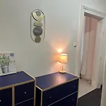 Veveri - Uvoz, 10 Min Pesky Do Centru