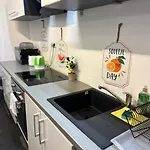 Vandrerhjem Veveri - Uvoz, 10 Min Pesky Do Centru *