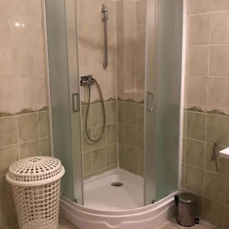 Veveri - Uvoz, 10 Min Pesky Do Centru Vandrarhem Brno