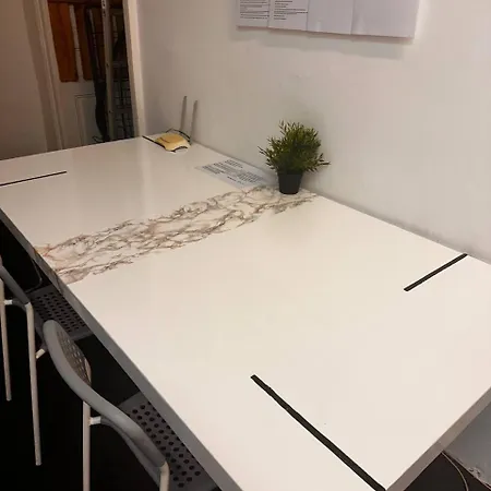 Veveri - Uvoz, 10 Min Pesky Do Centru Vandrarhem *