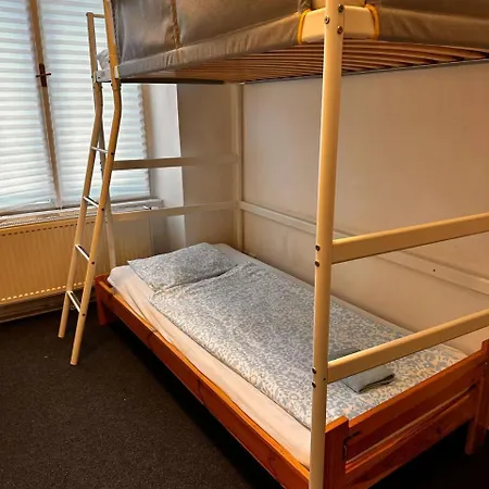 Veveri - Uvoz, 10 Min Pesky Do Centru Vandrarhem *