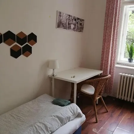 Veveri - Uvoz, 10 Min Pesky Do Centru Hostel *