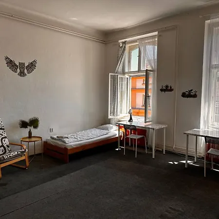 Veveri - Uvoz, 10 Min Pesky Do Centru Hostal Brno